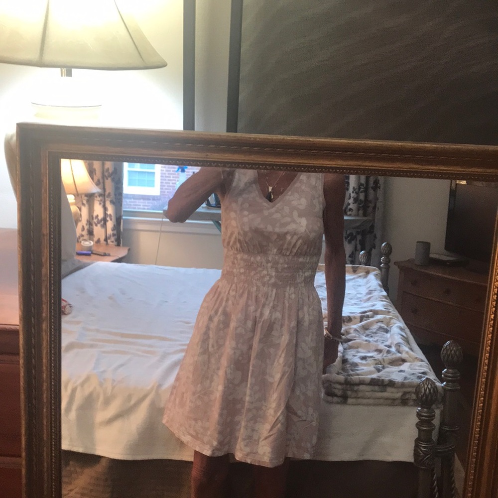 Women’s dresses